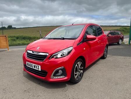 PEUGEOT 108 1.2 PureTech Allure