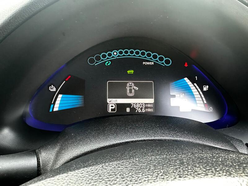 NISSAN LEAF