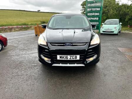 FORD KUGA 2.0 TDCi Titanium Sport